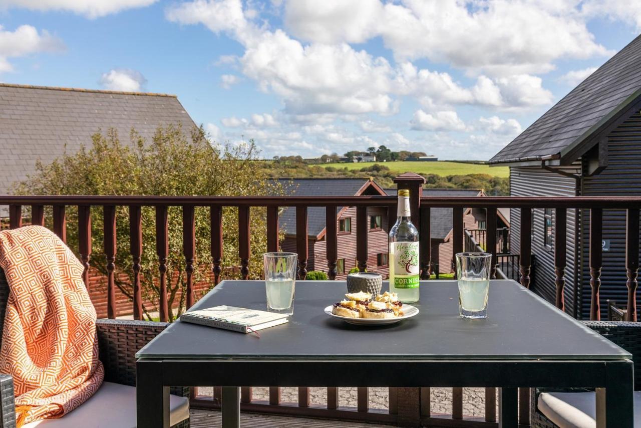 Retallack Resort & Spa Padstow Exteriér fotografie The view from the balcony of the Old School House